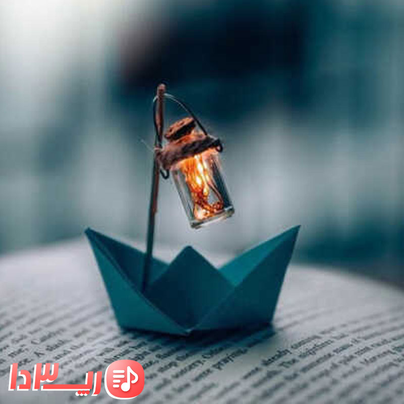 آهنگ ددی ایز بک از گاد پوری